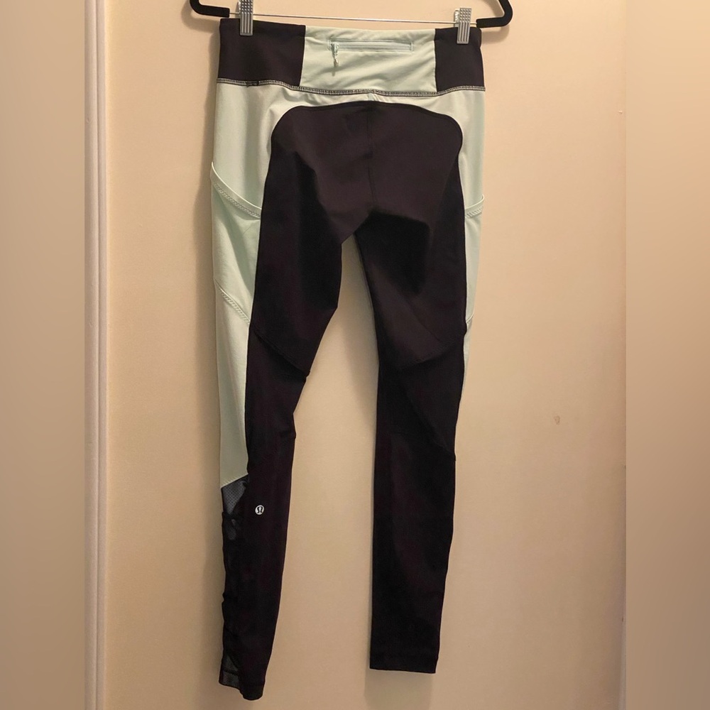 Lululemon Black/Lime Leggings